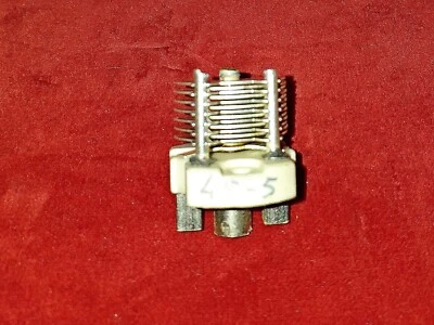 CONDENSATORE VARIABILE 45-5 A 1 SEZIONE . Leggi bene tutto.. - Immagine 1 di 2