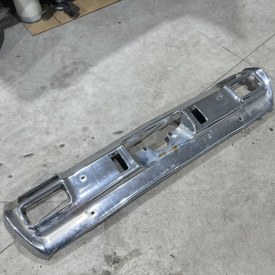 Oldsmobile Cutlass 1971 1972 parachoques trasero núcleo 71 72 Foto 1 de 4