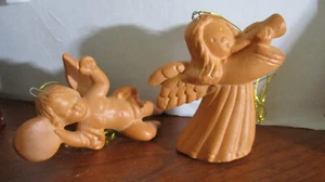 TERRA COTTA Set of 2 CHILD ANGEL PLAYING INSTRUMENTS Christmas Ornaments - Picture 1 of 4