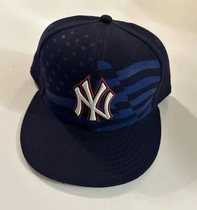 NEW ERA 59 FIFTY MLB Baseball NEW YORK YANKEES American Flag HAT CAP Size 8 - Picture 1 of 6