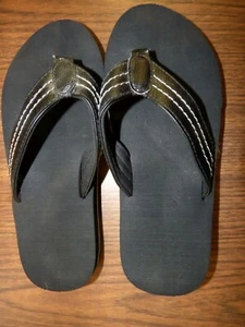Sandalias chanclas para hombre nuevas sin etiquetas/nuevas sin caja talla 9-10 negras - Imagen 1 de 2