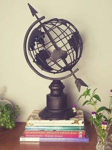 French Vintage Look Globe w Arrow Metal Ornament Rustic Black/Copper Sphere 40cm - Picture 1 of 3