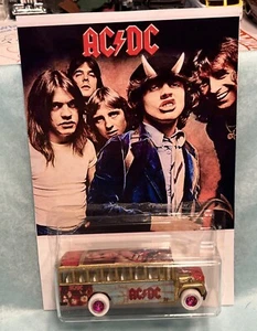 Hot wheels School Bus AC DC Famous Rock Band Tour Bus It’s A Custom Real Riders - Picture 1 of 14
