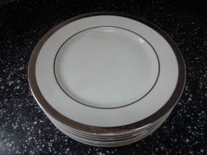 MARKS AND SPENCER HOME PLATINUM LARGE SIDE / SALAD PLATES X 4 - Picture 1 of 3