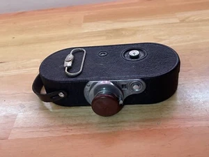 Vintage Stewart-Warner Hollywood Modell 16mm Kamera mit Ledertasche - Bild 1 von 9