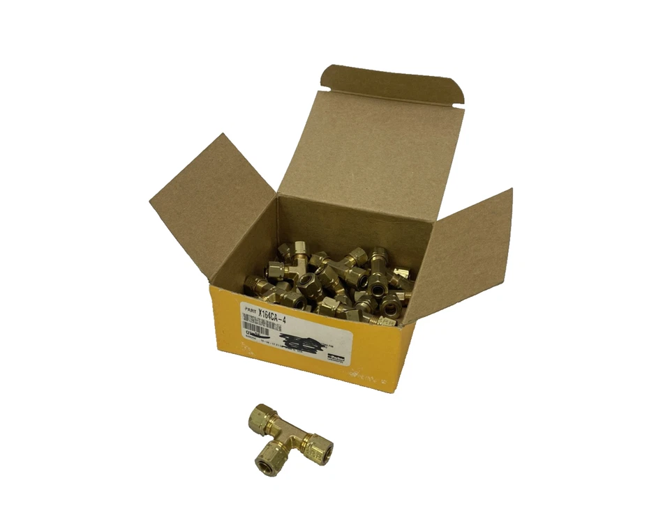 Parker 164CA-4 Brass Compression Tee Fitting, 1/4" Tube O.D. LOT OF 16 - Image 1 of 4