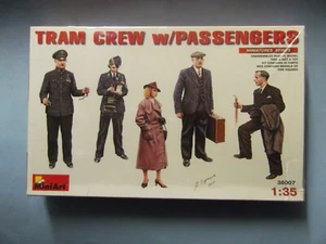 Miniart Tram Crew & Passengers WWII 1/35 38007 - Imagen 1 de 2