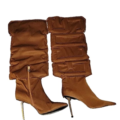 Women’s Designer Inspired Over the knee boots in Brown Size 9 - Image 1 of 4