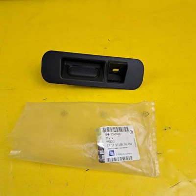 Handle Tailgate Opel Astra J Caravan + Zafira C - GM 13390037 Rear View Camera - Image 1 of 4