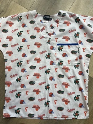 Scrub Dudz Florida Gators Scrub Top Pocket Football Basketball Size Small - Image 1 of 4