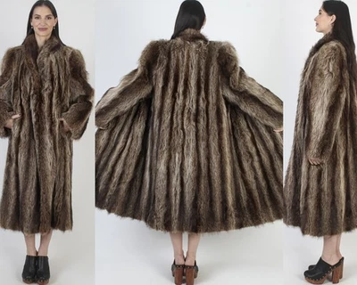 Abrigo largo de piel de mapache real largo peludo a rayas Tanuki chaqueta de invierno de colección Foto 1 de 4