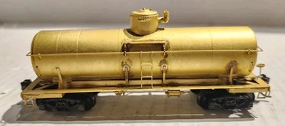 Sunset Models HO Scale Brass PRR TM8 Series Tank Car Single Dome - Image 1 of 4