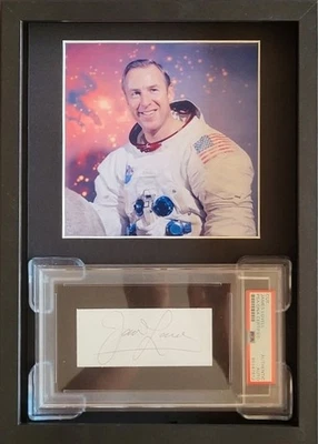 Jim Lovell Autogramm – Apollo 13 Commander – PSA Slab im Rahmen 23x32 cm - Bild 1 von 2
