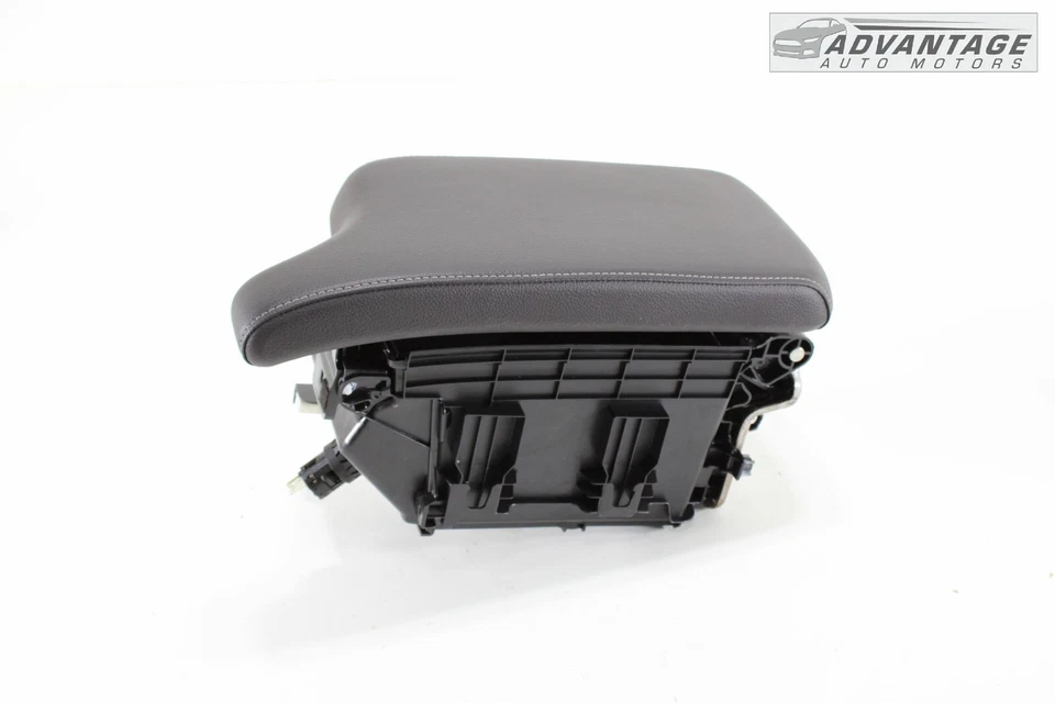 2016-2021 ACURA ILX CENTER CONSOLE STORAGE COMPARTMENT W/ ARM REST LID OEM - Image 1 of 4
