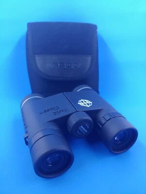 Tasco World Class  10x 25 mm Binocular - Image 1 of 4