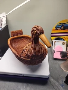 VINTAGE Duck Shaped Woven Wicker Basket Planter With Wooden Beak - 9.5” Long - Picture 1 of 3