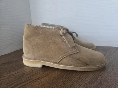 Clarks Originals Desert Oakwood Suede Womens Size 7m Desert Boot - Image 1 of 4