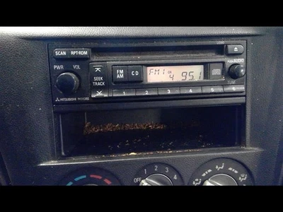 Equipamento de áudio receptor de rádio AM-FM-stereo-cd player compatível com 04-06 MONTERO 936362 - Imagem 1 de 4