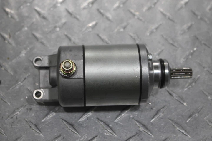 2005 SUZUKI GSXR600 ДВИГАТЕЛЬ СТАРТОВЫЙ ДВИГАТЕЛЬ -DC 12V 31100-35F90 - Изображение 1 из 4