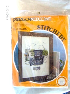 PARAGON NEEDLECRAFT TIN LIZZIE CREWEL STITCHERY KIT Antique Car Model T FORD 813 - Picture 1 of 4