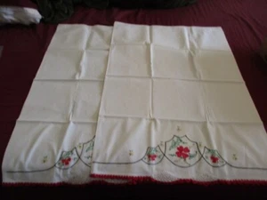 2 Vintage Embroidered & Crocheted Standard Pillowcases - Red Floral - 31" x 21" - Picture 1 of 7