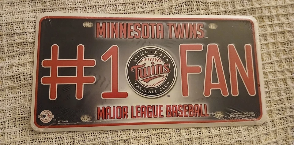 Minnesota Twins Licensed 6x12 #1 Fan Metal Tag-Sealed - Image 1 of 1