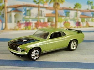 1. Gen 1969-1970 Ford Mustang Mach 1 V8 Muscle Car Maßstab 1:64 Limited Edition G - Bild 1 von 5