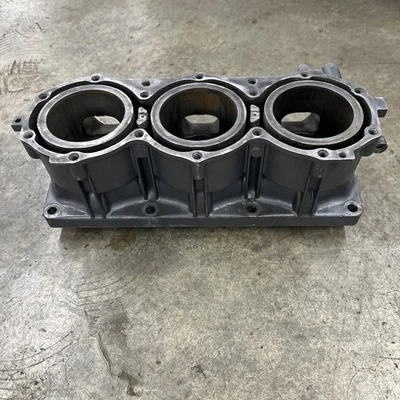 Yamaha WaveVenture Waveraider 1100 Cylinder 63M-11311-00-8S - Image 1 of 4