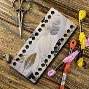 Organizer per filo interdentale di cotone ""Piume"", Organizzatore ricamo, Portafilo interdentale - Foto 1 di 5