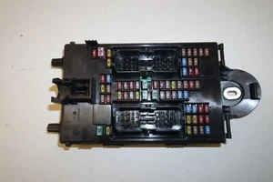 Volvo XC90 II Fuse Block 31346672 2.0 Diesel 173kw 2016 24350104 - Picture 1 of 3