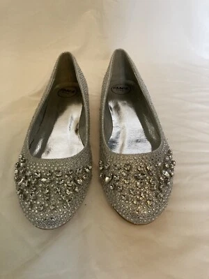 ESSEX GLAM Women’s Bridal Silver Diamante Glitter Flat Ballerina Pumps 8 B(M) - Image 1 of 4