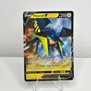 Juego de cartas coleccionables Pokémon Vikavolt V 060/189 Holo ultra raro oscuridad en llamas - Imagen 1 de 4