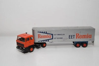 B72 1:50 LION CAR DAF 2800 TRUCK WITH TRAILER REMIA FAIR COND. - Image 1 of 4
