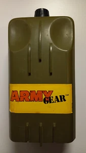 De colección Micro Máquinas Equipo del Ejército Juguete Cantimplora Portaaviones 1987 Lewis Galoob - Imagen 1 de 6