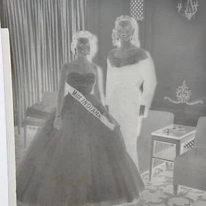 Foto vintage negative Beauty Queens Miss Indiana Society Chicago - Foto 1 di 8