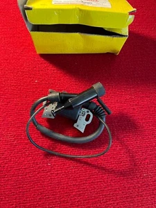 Ignition coil for Honda GX240, GXV270, GXV340 - Picture 1 of 3