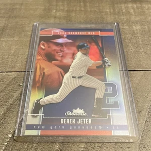 2004 Fleer Showcase - Derek Jeter #85 - Bild 1 von 2