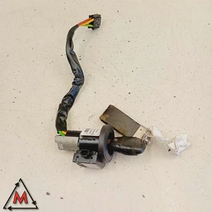 Blocchetto accensione 8200826300-B per DACIA DUSTER MK1 2010-2017 usato (110264) - Picture 1 of 6