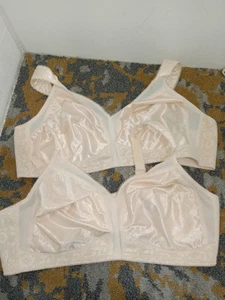 Playtex 18 Hour (2) Bras Comfort Wireless Full Coverage 4693 48B Natural Beige - Picture 1 of 8