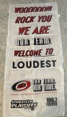 Toalhas Stanley Cup Playoff 2009 Carolina Hurricanes Rally 7 no total. - Imagem 1 de 4