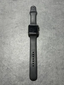 Apple Watch Series 3 42MM Space Black Case - Czarny pasek sportowy (GPS + CEL) - Uszkodzony - Zdjęcie 1 z 6