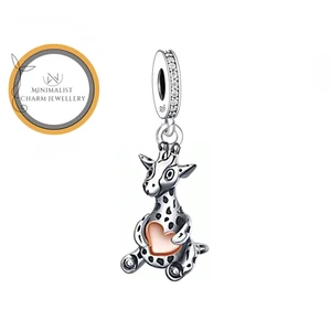 Design Baby Giraffe Charm, Giraffe Charm, Zoo Charm, Animal Charm - Picture 1 of 4