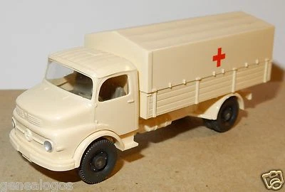 Micro Wiking Ho 1/87 Camion MB MERCEDES L 1413 Ambulanza Croce Rosso Croce - Immagine 1 di 3