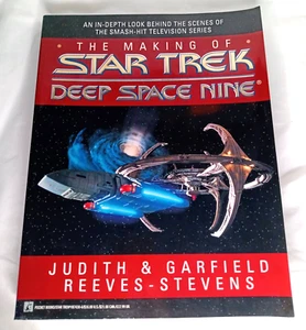 The Making of Star Trek Deep Space Nine Book Paramount 1994 - Picture 1 of 7