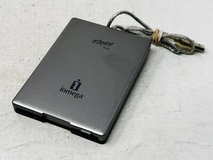iomega USB-Powered External Floppy Drive Model BXXU0130 - PARTS OR REPAIR ONLY - Afbeelding 1 van 5