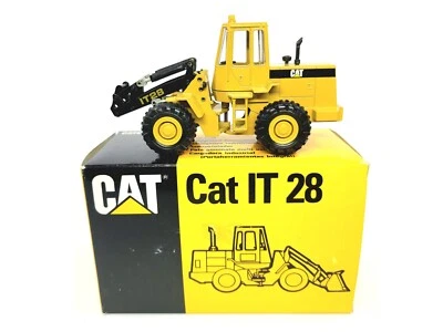 Caterpillar Cat IT28 Integrated Tool Carrier - Conrad 1:50 Scale Model #2888 New - Image 1 of 4