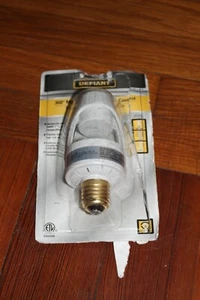 New ! Defiant 360 Degree Activated Light Control 25' 360 Degree Detection Zone - Picture 1 of 1