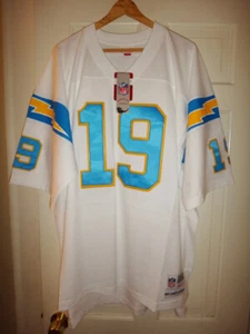 Lance Alworth 1963 Mitchell & Ness Chargers Men's Legacy Replica Jersey $150 - Picture 1 of 6