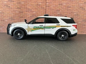 Sumner County Sheriff TN 2020 scala 1/24 pressofusa personalizzata Motormax auto della polizia - Foto 1 di 6