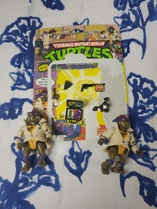 2x Don the Undercover Turtle 100% W Card Complete TMNT Playmates 1990 Vtg Figure - Picture 1 of 8